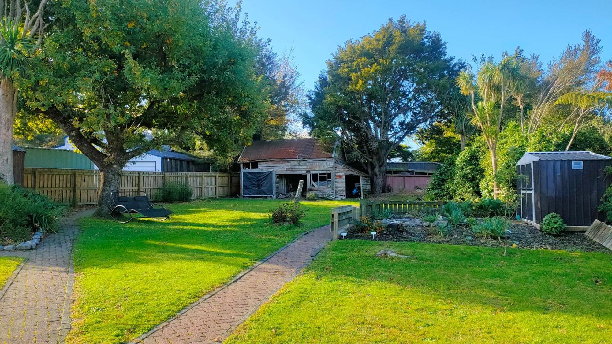 The Oaks- A Beautifully Appointed 1890S Villa Featherston Extérieur photo